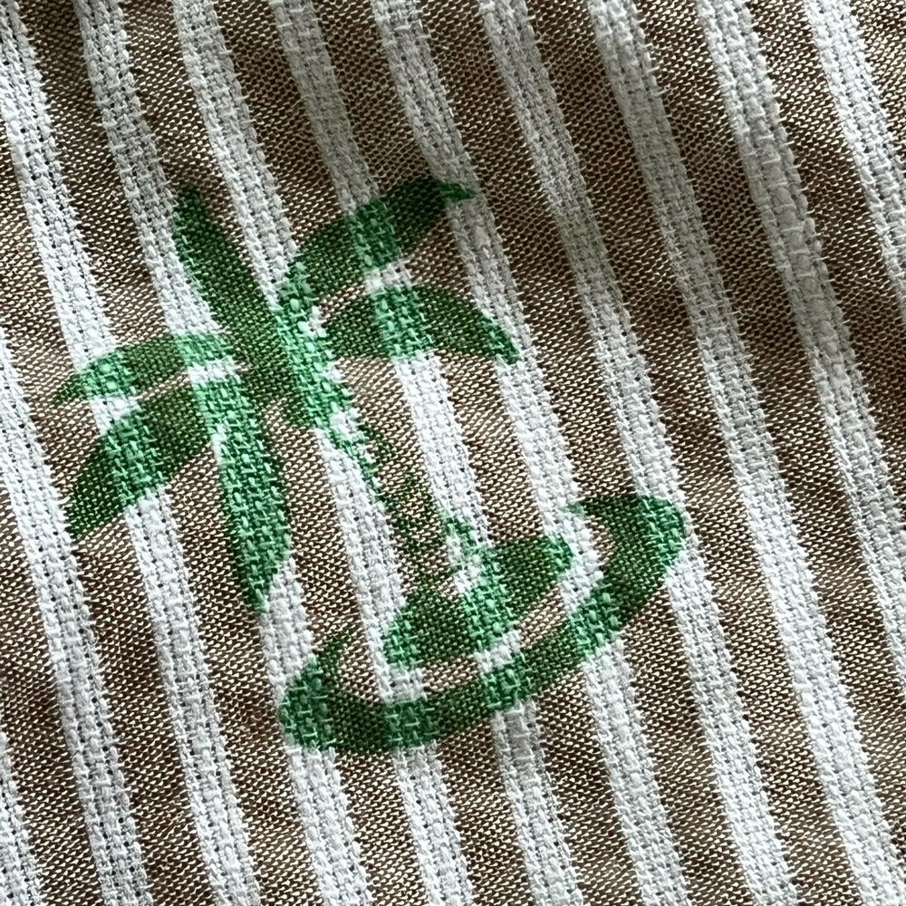 Vineyard Vines Linen Blend Club Shorts Brown White Striped Palm Trees Size 34 - Picture 8 of 10